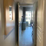 2 Pieces Vue Piscine Et A 2min * Cannes
